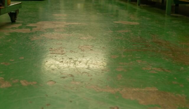 工場の床材の種類４つ！床にこだわるべき理由も解説します