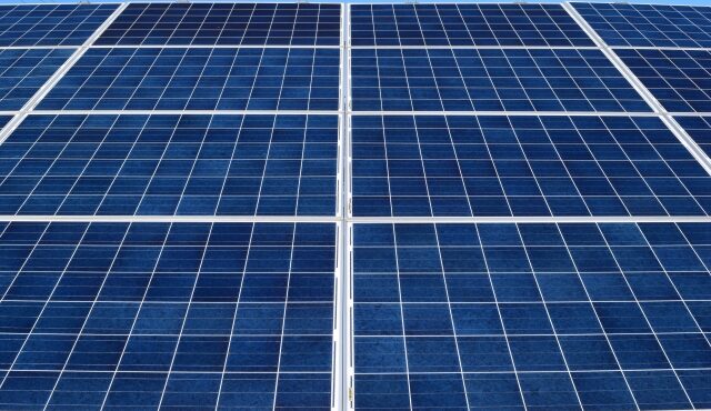 工場や倉庫が太陽光発電を導入するメリット・デメリット